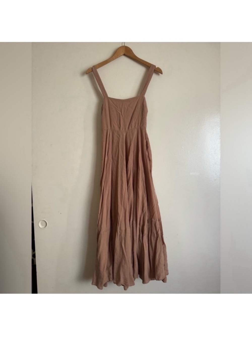 SWF Boutique Tan Brown Flowy Midi Dress S - Picture 2 of 6